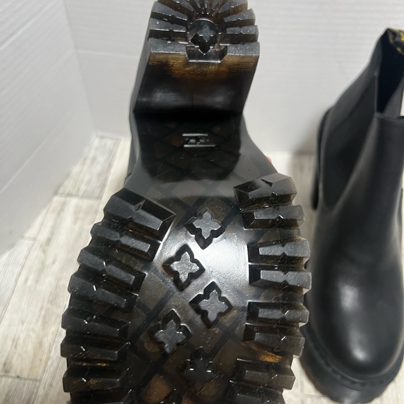 Dr. Martens Hurston Ankle Boots Black SZ 9 - Picture 6 of 10